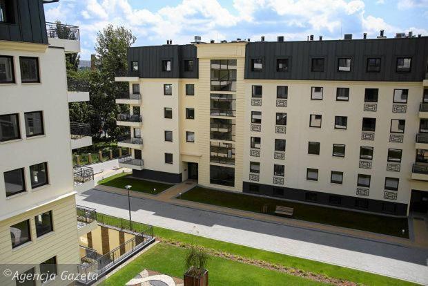 בידגוז'יז' Apartament Paris מראה חיצוני תמונה